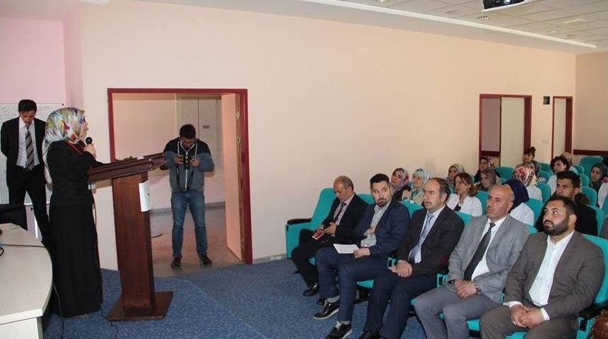 Oltu&rsquo;da &ldquo;peygamber Ve G&uuml;ven Toplumu&rdquo; Konferansı