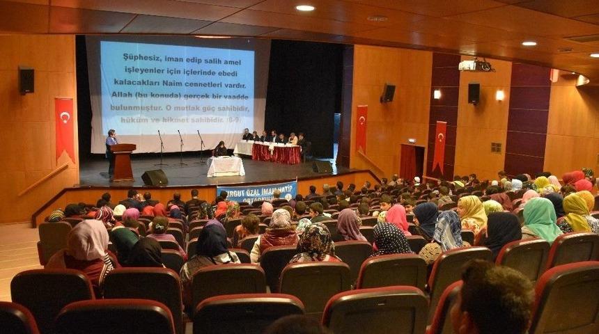 Kahta&rsquo;da Kuran-ı Kerim Hafızlık Ve Ezan Okuma Yarışması