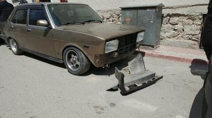 &Ouml;l&uuml;ml&uuml; Kazada Ka&ccedil;an 17 Yaşındaki S&uuml;r&uuml;c&uuml;, D&uuml;şen Tampon Par&ccedil;asından Yakalandı