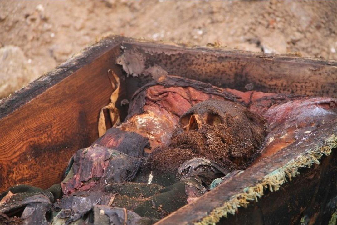 İnşaat Kazısında Rus Komutana Ait Mezar &Ccedil;ıktı, &Ccedil;alışmalar Durduruldu