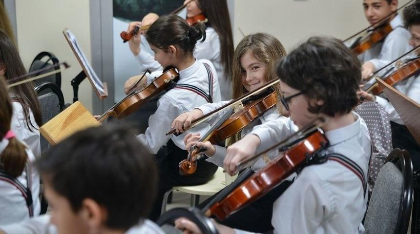 &ldquo;iki Elin Sesi Var&rdquo; &Ccedil;ocuk Senfoni Orkestrası Bel&ccedil;ika&rsquo;ya Gidiyor