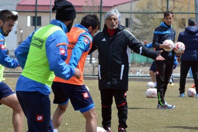 B.b. Erzurumspor’da Fethiyespor Maçı Hazırlıkları