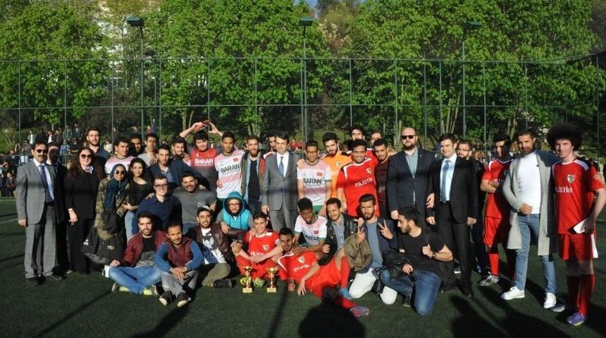 B&uuml;lent Ecevit &Uuml;niversitesi&rsquo;nde Mini D&uuml;nya Kupası D&uuml;zenlendi