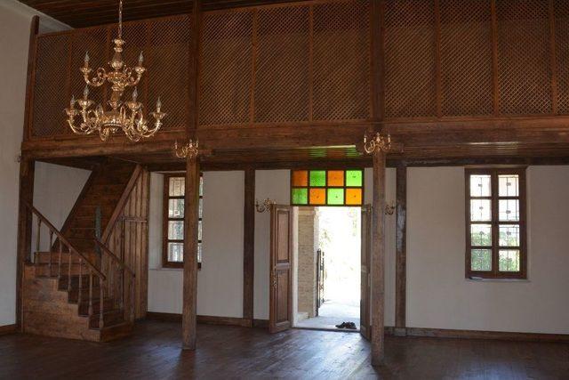 Tarihi Cami Yok Olmaktan Kurtarıldı 1