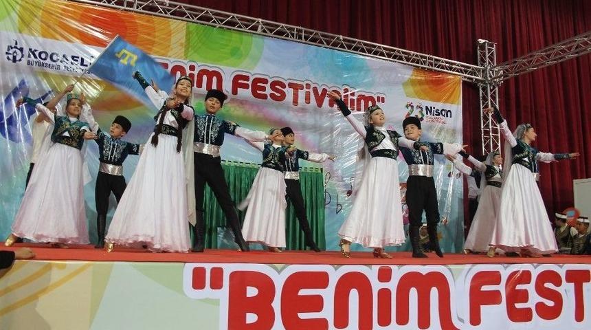 Kırım Tatarı &Ccedil;ocuklar Kocaeli&rsquo;nde &lsquo;&ccedil;ocuk Festivali&rsquo;ne Katıldı