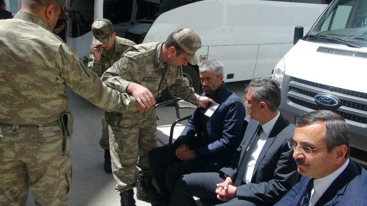 Şehidi Cezayir’den Gelen Babası Karşıladı G3