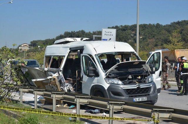 Pendik’te Servis Minibüsünde Patlama: 6 Yaralı