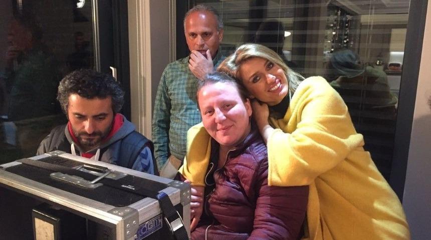 Tuğba &Ouml;zay&rsquo;dan Sinema Filmi Gibi Klip