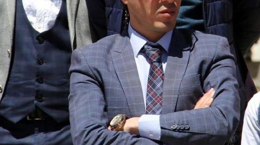 Ak Parti'de G&ouml;rev Yaparken &Ouml;nce Bek&ccedil;i, Ardından Silvan Belediyesi'ne &Ouml;zel Kalem M&uuml;d&uuml;r&uuml; Oldu