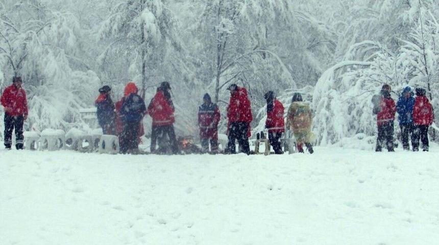 Umke Ekiplerinden Kar Altında Tatbikat
