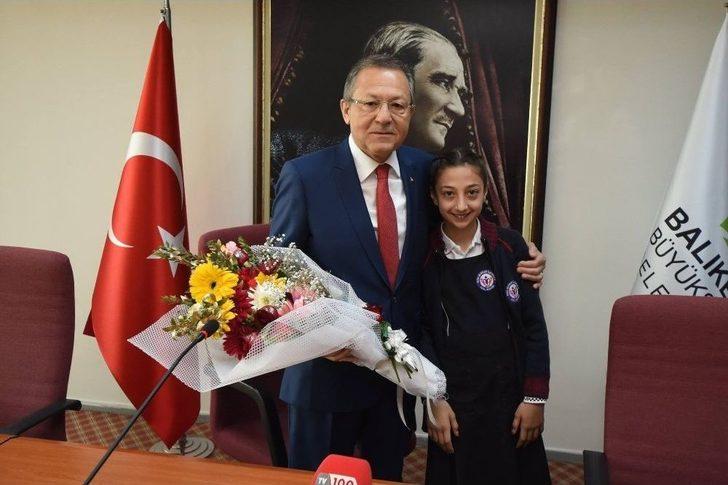 Başkan Uğur Öğrencilerle Tecrübelerini Paylaştı G1