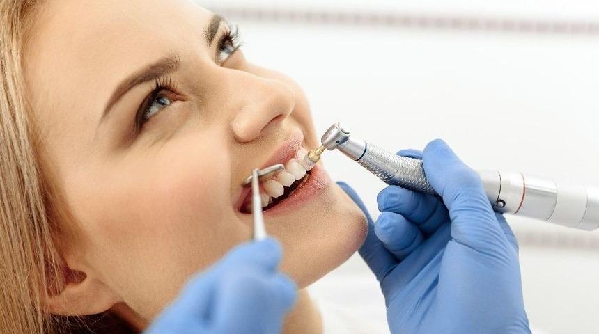 Dt. Sevda &Ouml;zt&uuml;rk &ldquo;sık Diş Beyazlatma Dişte Kararma Ve Doku Kaybı Yapar&rdquo;