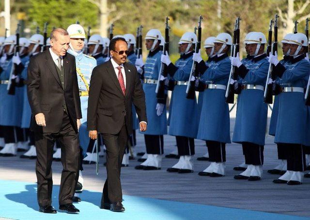 Cumhurbaşkanı Erdoğan, Somali Cumhurbaşkanı Farmajo’yu Resmi Törenle Karşıladı