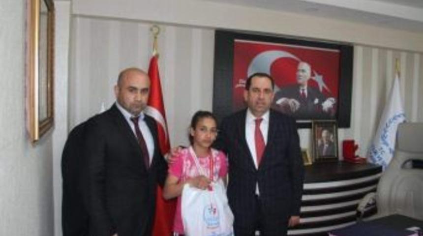 T&uuml;rkiye 3&rsquo;&uuml;nc&uuml;s&uuml;nden Demir&rsquo;e Ziyaret