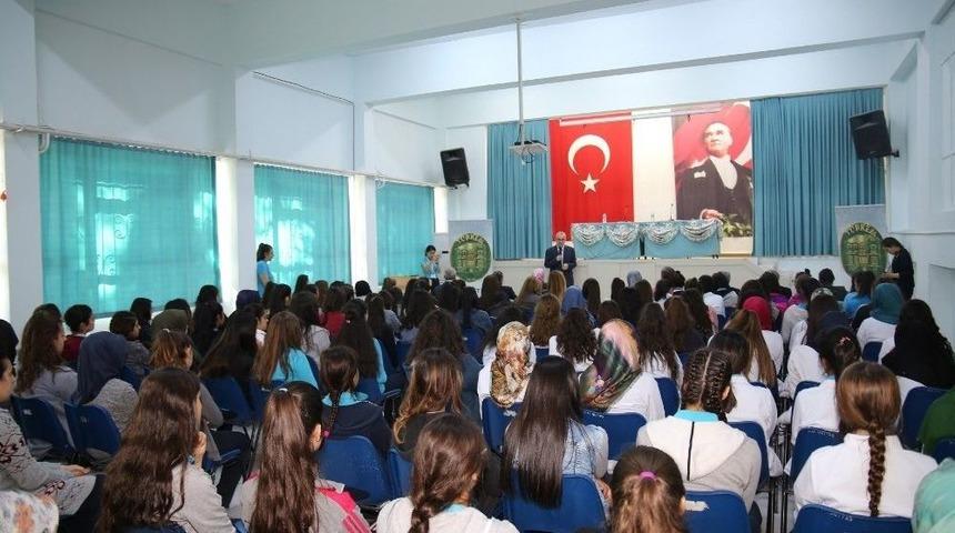 Turgutlu Kent Müzesi Öğrencilere Anlatıldı