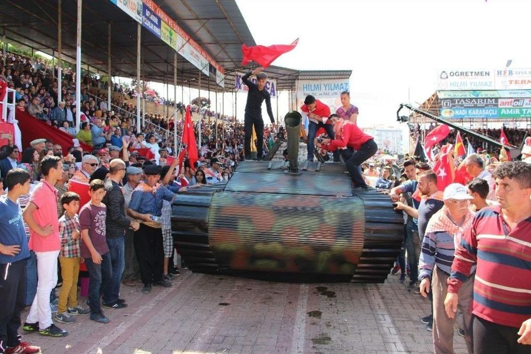 Antalya&rsquo;da Tarım Ve Seracılık Fuarı&rsquo;nda 15 Temmuz Direnişi Canlandırıldı