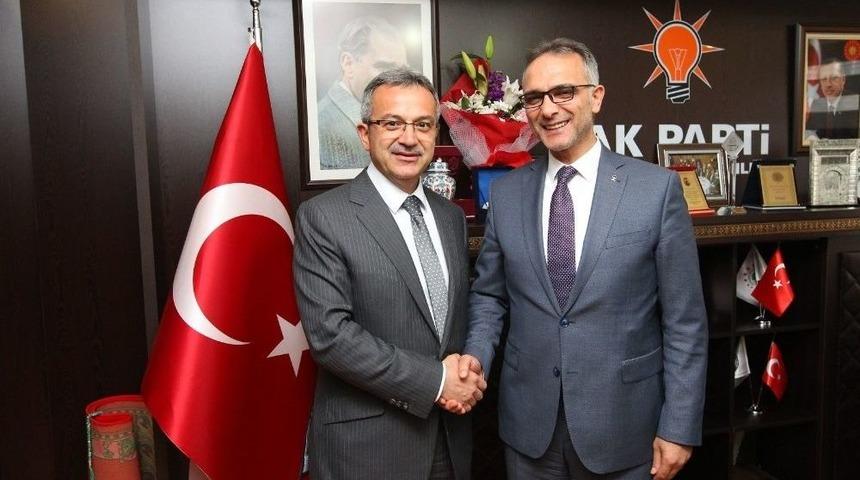 Başkan Köşker’den Tebrik Ziyareti