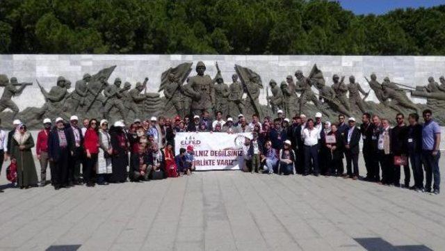 Elazığlı Şehit Yakınları, Gelibolu'da Şehitlikleri Gezdi