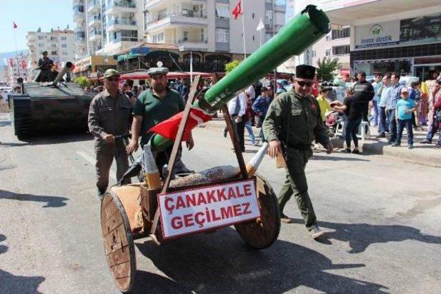 Yörük Göçünde 15 Temmuz Darbe Girişimini Canlandırdılar