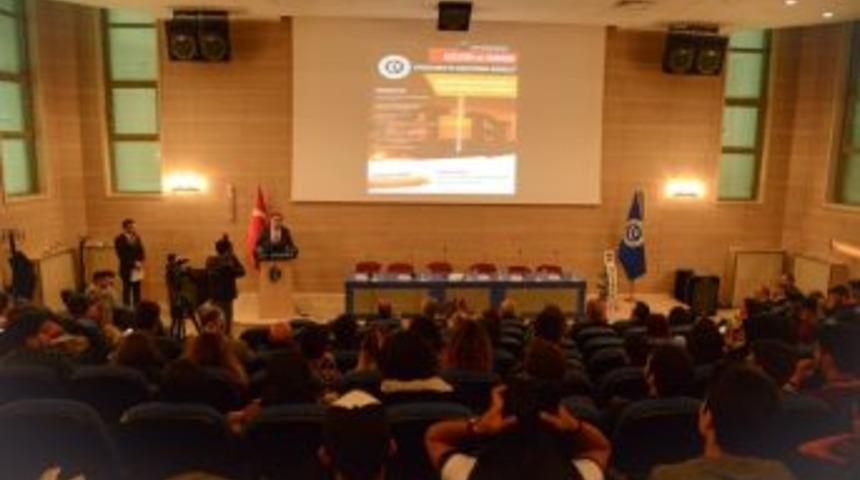 Uşak &Uuml;niversitesi&rsquo;nde Turizm Paneli