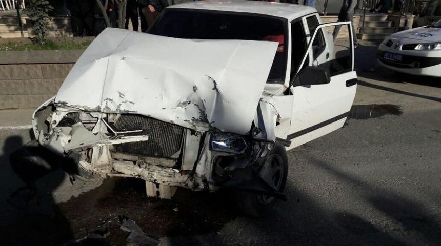 Devrek&rsquo;te Trafik Kazası: 1 Yaralı