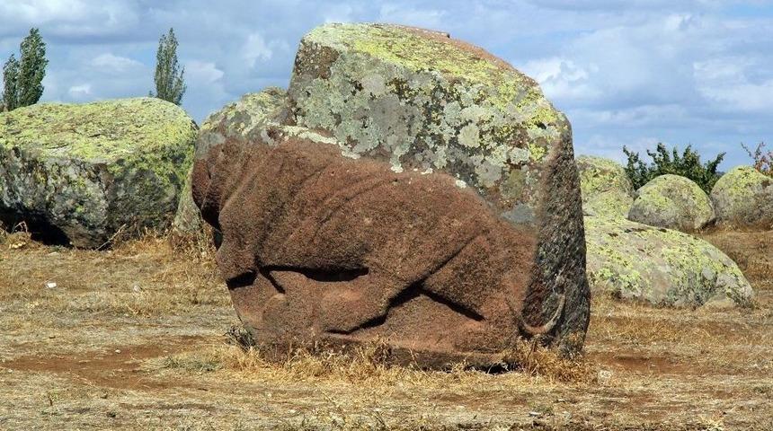 Bin 200 Yıllık Hititlerin Heykel At&ouml;lyesi Yeniden İnşa Edilecek