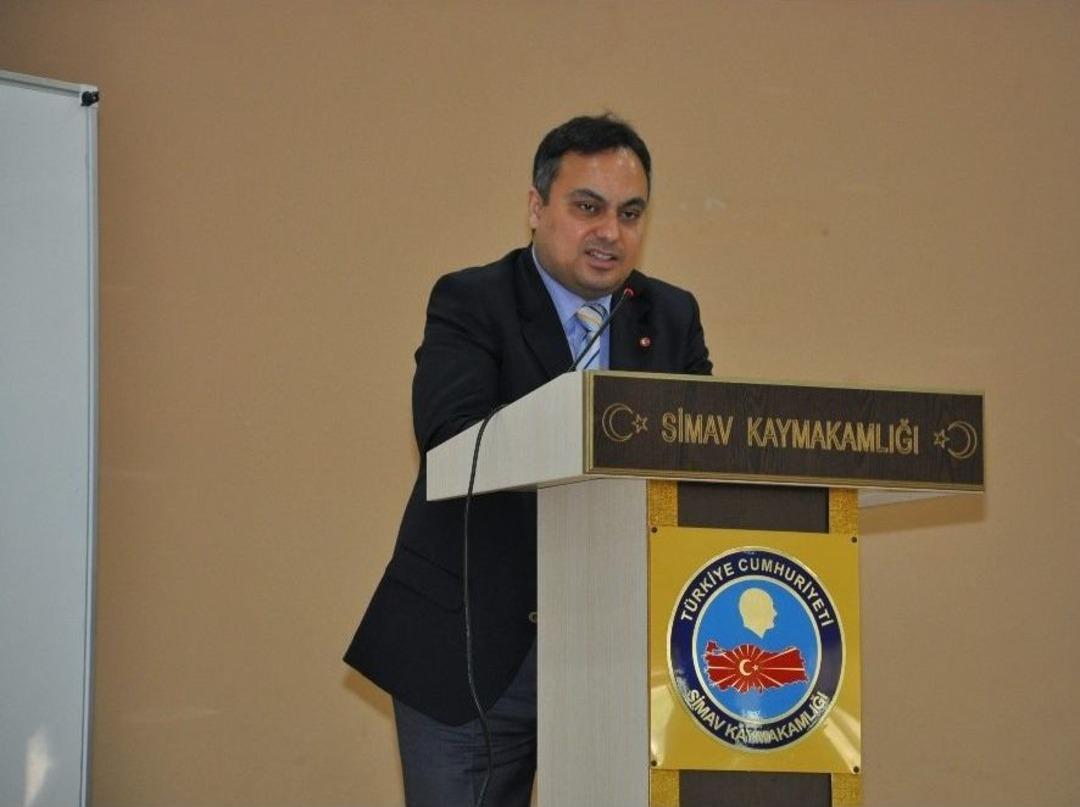 Kaymakam T&uuml;rker &Ccedil;ağatay Halim: Simav&rsquo;da 50 Kilometre Sıcak Asfalt &Ccedil;alışması Yapılacak