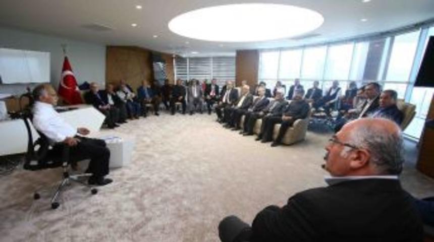 Başkan Karabağ, "bayraklı’da Kendiliğinden Dönüşüm Gerçekleşecek"