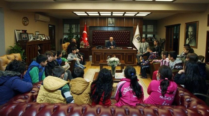 G&uuml;n&uuml;n İlk Dersi Başkan Fethi Yaşar&rsquo;dan