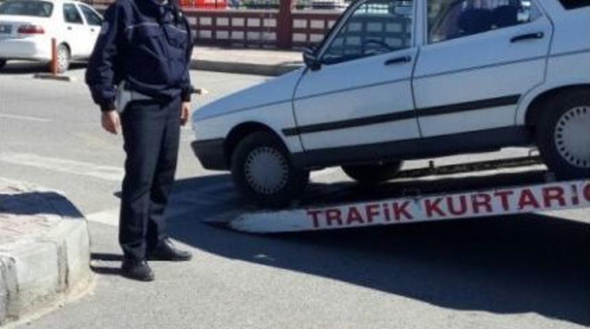 Hastane &Ouml;nlerindeki Hatalı Parklara G&ouml;z A&ccedil;tırılmıyor