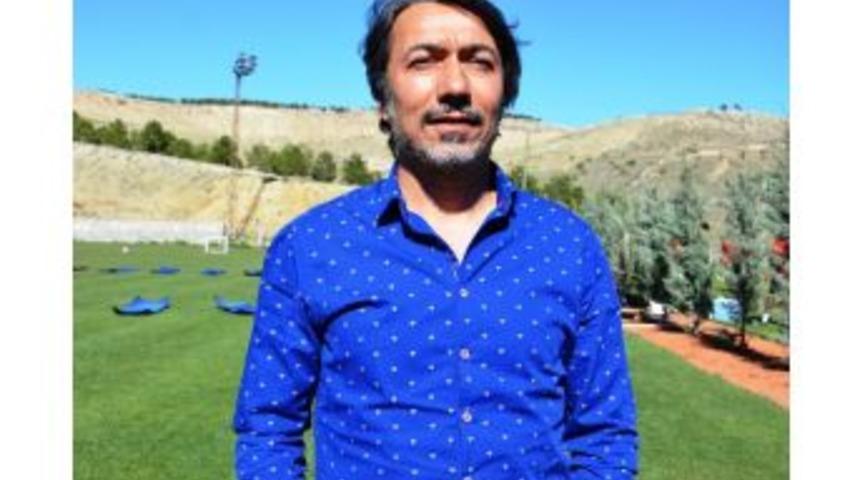 Evkur Yeni Malatyaspor Şampiyonluk Kupasını İstiyor