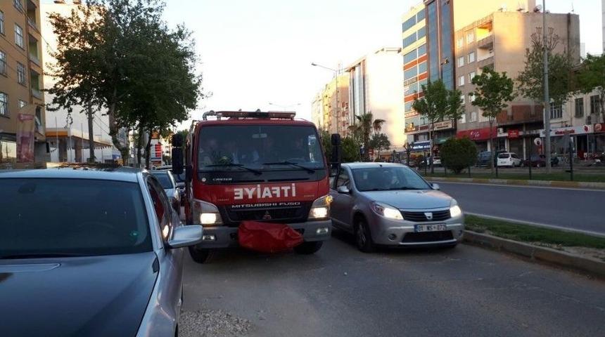 Asans&ouml;rde Mahsur Kalan 2 Kişi Kurtarıldı