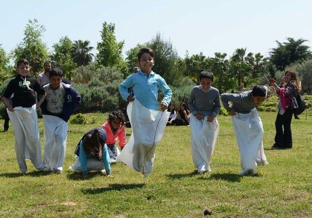 Büyükşehir’den Çocuklara Özel Ve Anlamlı Kutlama