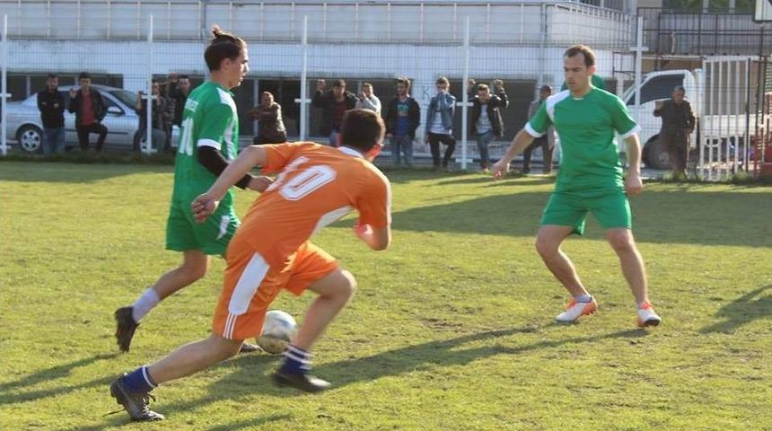 Bahar Futbol Turnuvası T&uuml;m Hızıyla Devam Ediyor