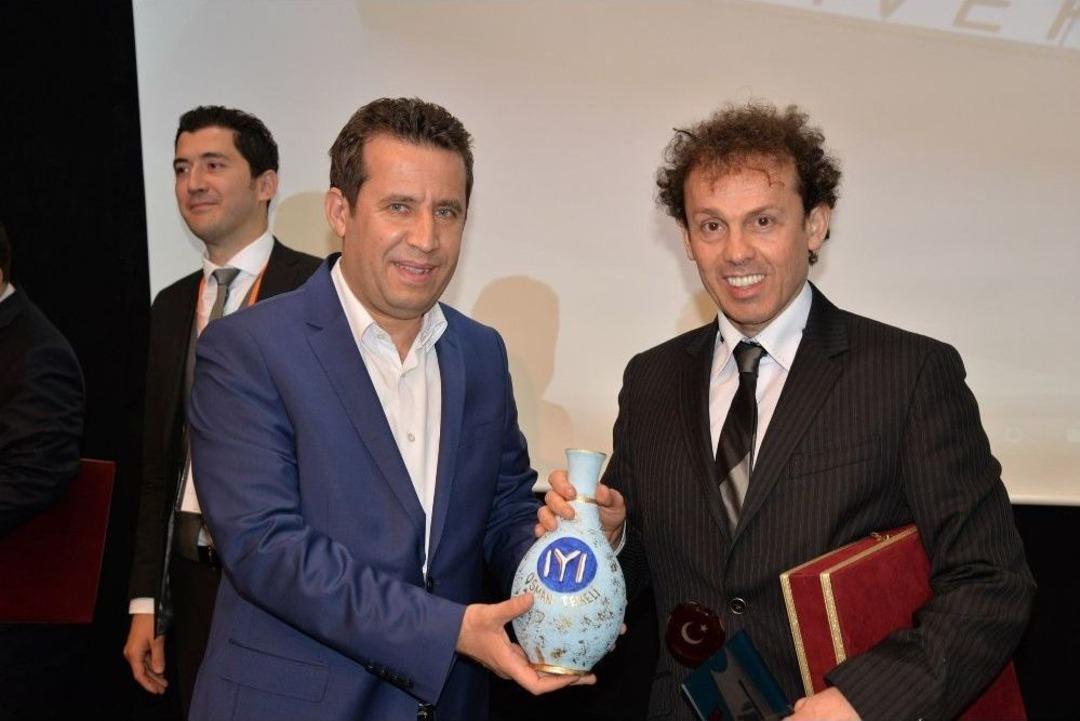 Boz&uuml;y&uuml;k&rsquo;te 4. Kariyer G&uuml;nleri S&uuml;r&uuml;yor