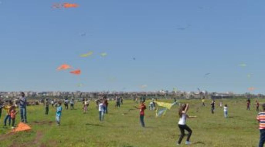 B&uuml;y&uuml;kşehir Belediyesinden U&ccedil;urtma Şenliği