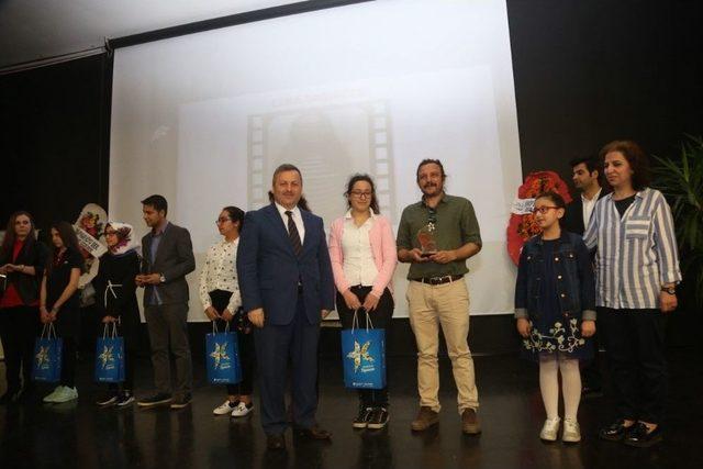 İstanbul’un Genç Kalemleri Küçükçekmece’de Ödüllendirildi