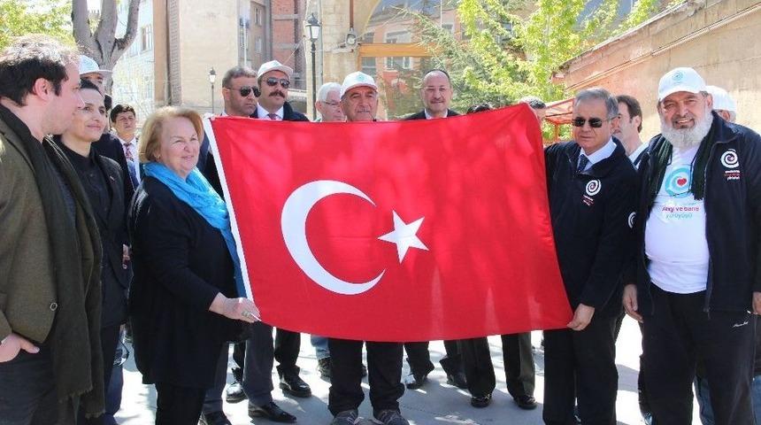 2. Uluslararası Sevgi Ve Barış Y&uuml;r&uuml;y&uuml;ş&uuml; Karaman&rsquo;dan Başladı