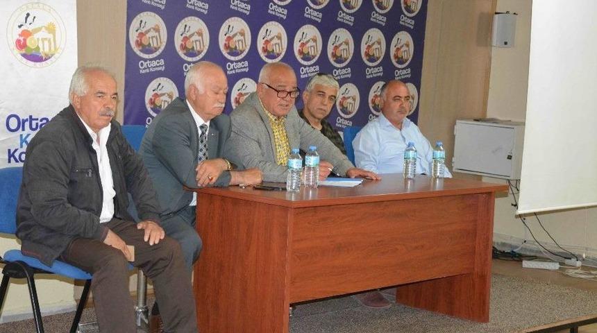 Başkan Kara&ccedil;elik, Pazarcıların Sorunlarını Dinledi