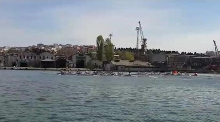 Kadir Has &Uuml;niversitesi K&uuml;rek Takımı &Ouml;d&uuml;le Doymuyor