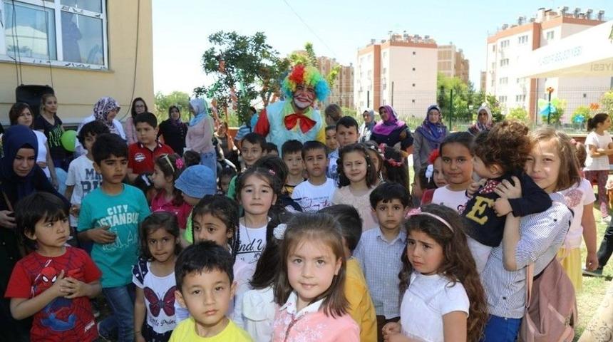 Y&uuml;reğir&rsquo;de Bir Hafta 23 Nisan Kutlaması