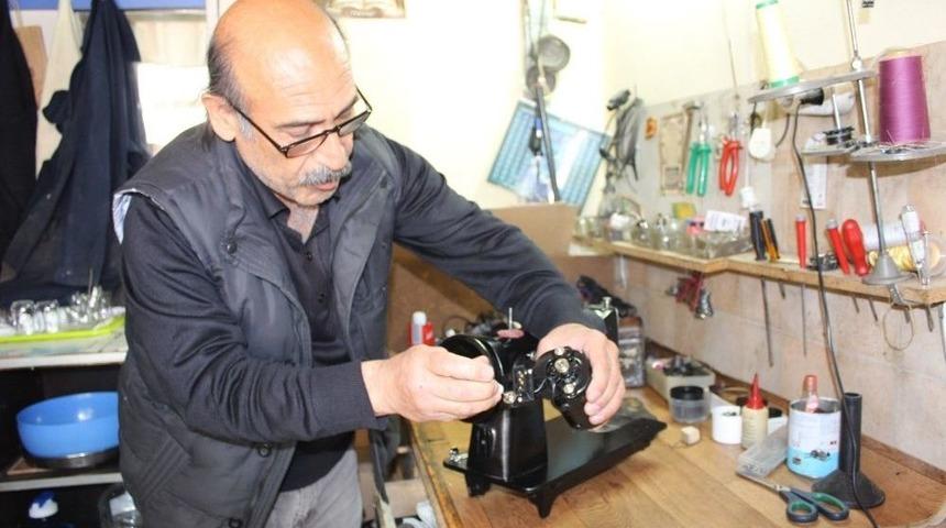 70 Yıllık Dikiş Makineleri İlgi G&ouml;rmeye Başladı