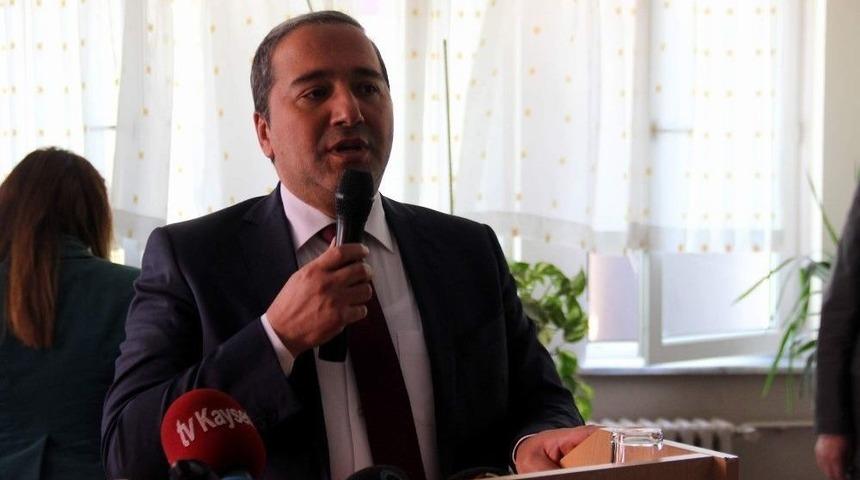 Kocasinan Kaymakamlığı Mehmet&ccedil;ikleri Aileleriyle Buluşturuyor