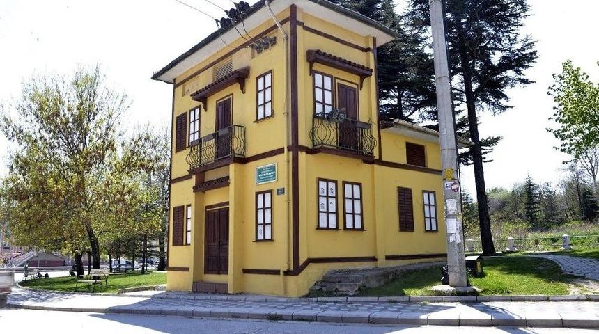 Tepebaşı&rsquo;nda Trafolar Renkleniyor