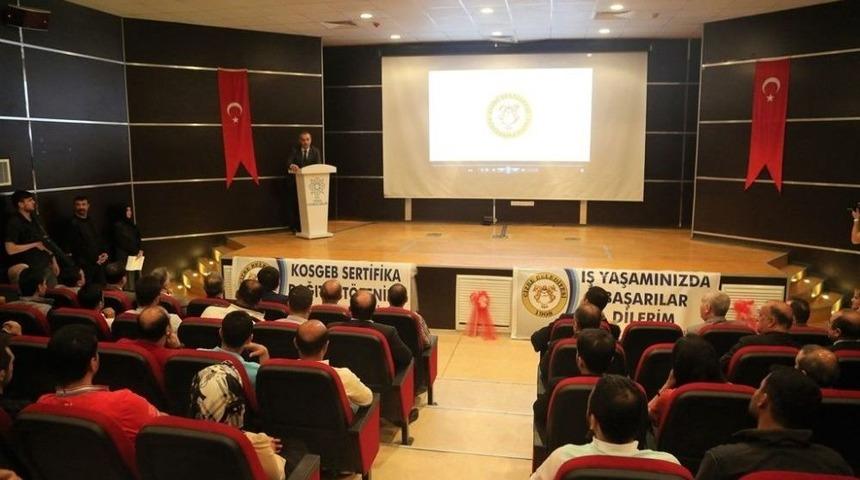 Cizre&rsquo;de Eğitimlerini Tamamlayan Girişimciler Sertifikalarını Aldı