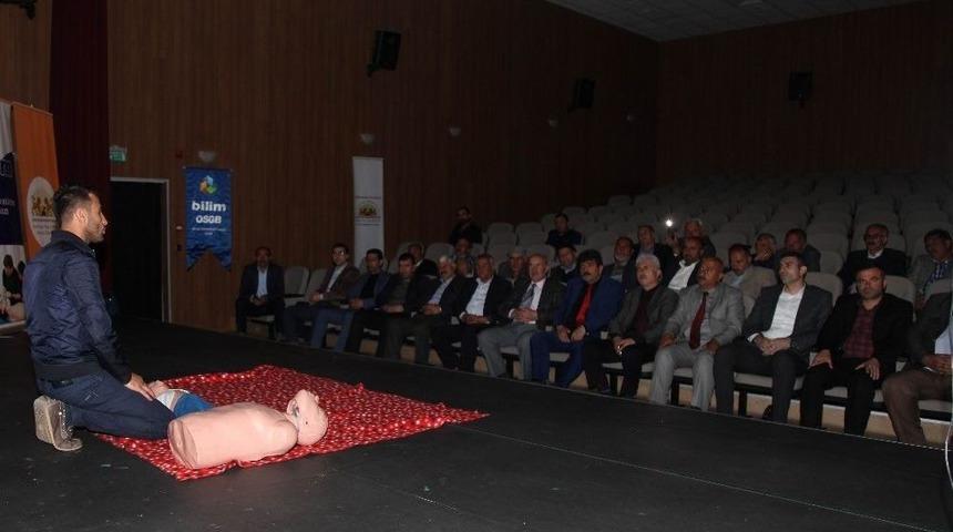 İpekyolu Belediyesinden Muhtarlara İlk Yardım Eğitimi