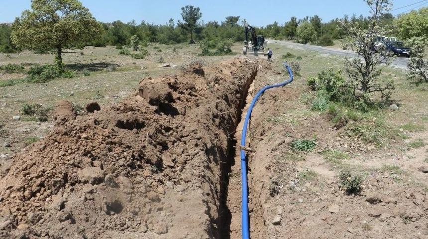 Karaveliler Mahallesinin Su Sıkıntısı Çözülüyor