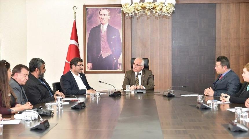 15 Temmuz S&uuml;reci Tabloya Aktarılacak