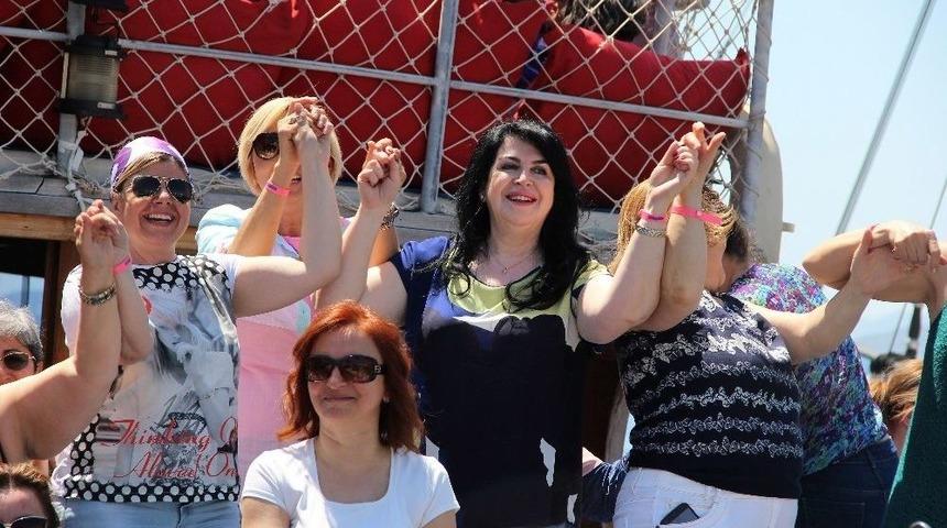 T&uuml;rkiye&rsquo;nin Kadın Muhtarları Bodrum&rsquo;da Doyasıya Eğlendi