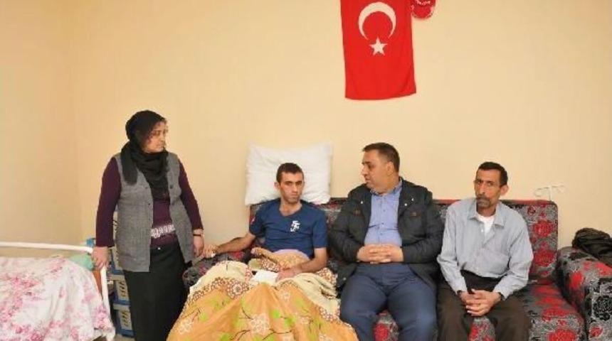 Kayseri'deki Bombalı Saldırıda Yaralanan Er 4 Ay Sonra Evine D&ouml;nd&uuml; (2)